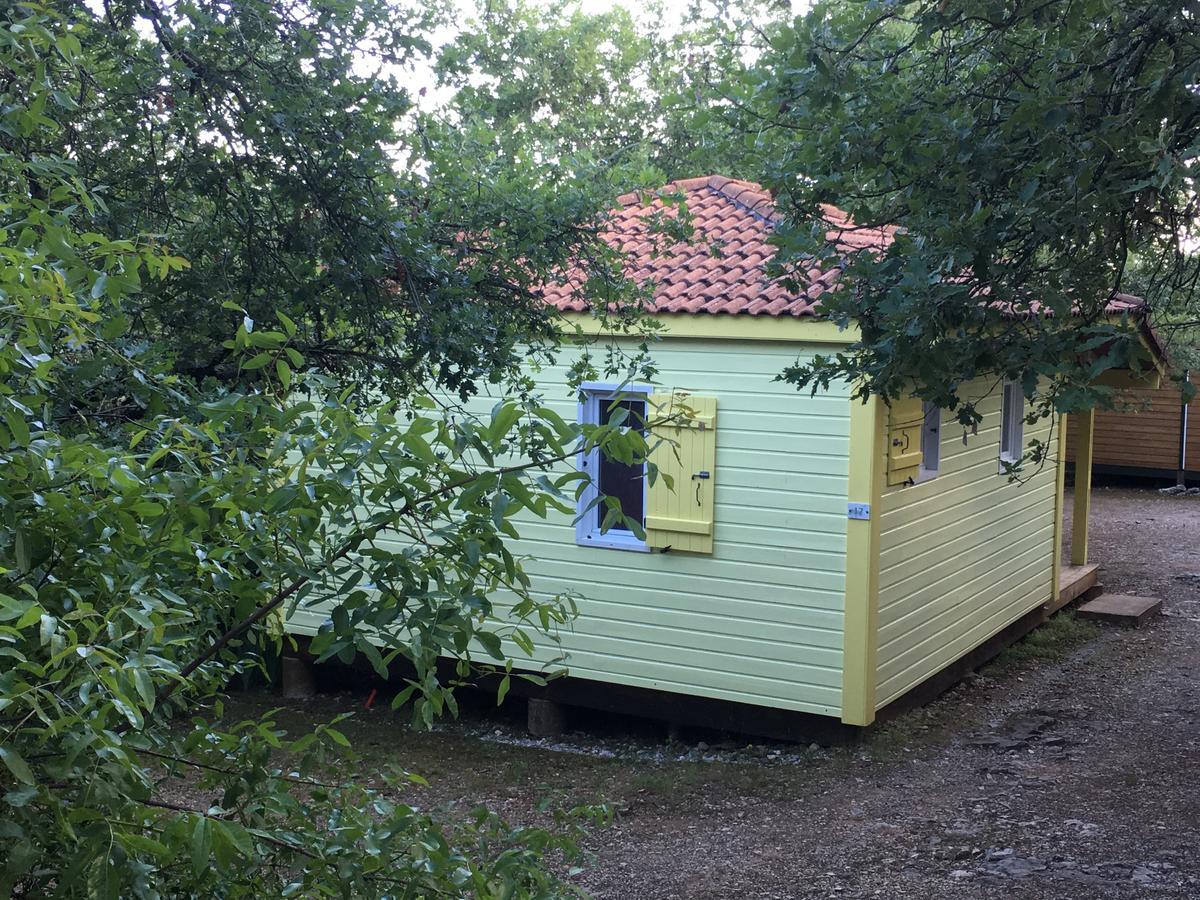 Camping Chalets Les Chenes Verts Vogue Zewnętrze zdjęcie